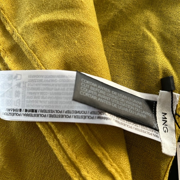 Scarf New without tags - Picture 4 of 4